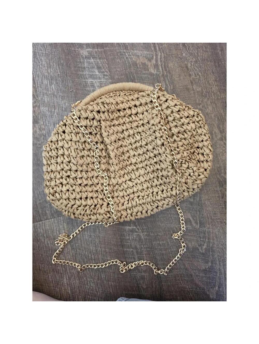 Woven Straw Shoulder Bag with Gold Chain Strap - Picture 4 of 5